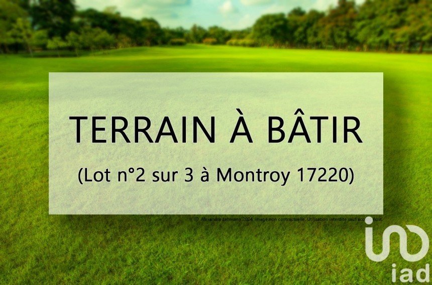 Land of 622 m² in Montroy (17220)