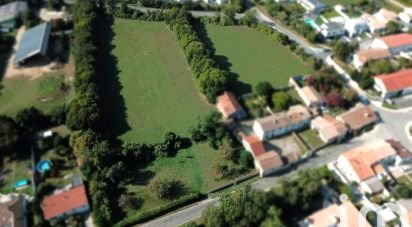 Land of 622 m² in Montroy (17220)