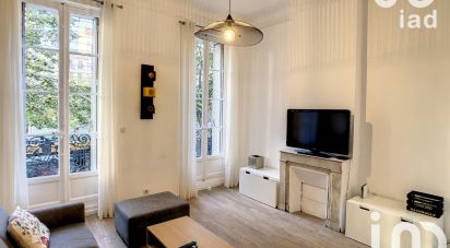 Appartement 3 pièces de 53 m² à Marseille (13002)