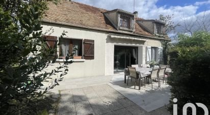 Traditional house 4 rooms of 100 m² in Donnemarie-Dontilly (77520)