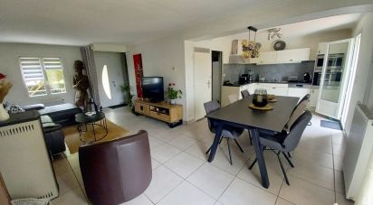 House 5 rooms of 105 m² in Le Passage (47520)