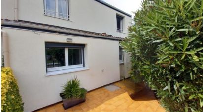 House 5 rooms of 105 m² in Le Passage (47520)