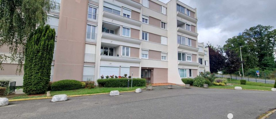 Appartement 5 pièces de 102 m² à Saran (45770)