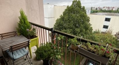 Apartment 5 rooms of 97 m² in Neuilly-sur-Marne (93330)