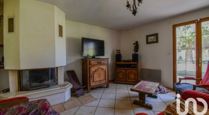 Traditional house 7 rooms of 175 m² in Bréval (78980)