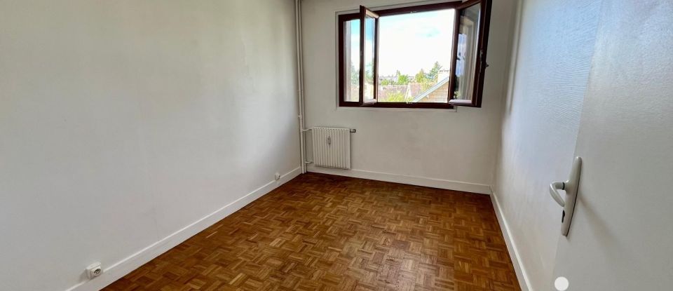 Appartement 4 pièces de 69 m² à Ézanville (95460)