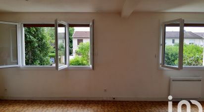 Studio 1 pièce de 41 m² à Chauffailles (71170)