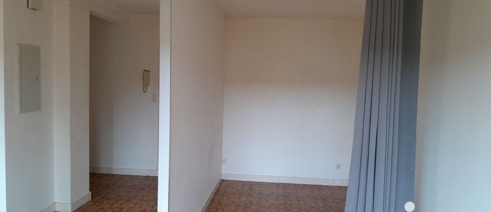 Studio 1 pièce de 41 m² à Chauffailles (71170)