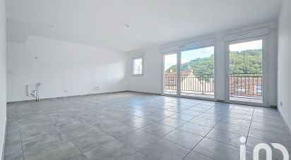 Appartement 4 pièces de 101 m² à Bellegarde-sur-Valserine (01200)