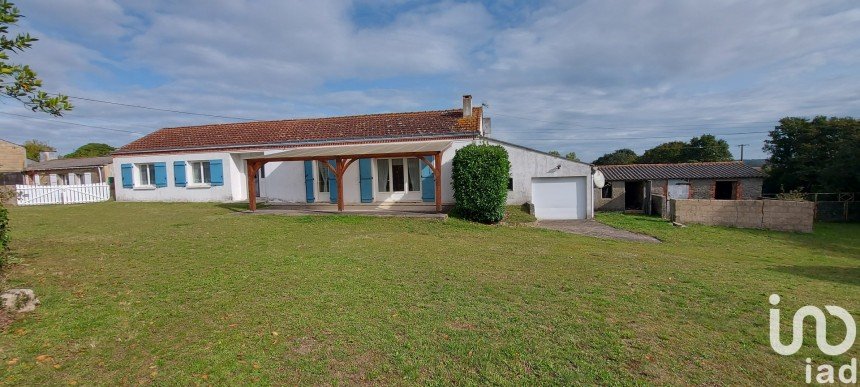 Maison 4 pièces de 100 m² à Saint-Christophe-du-Ligneron (85670)