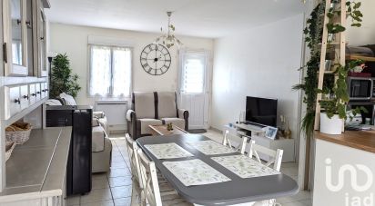 House 5 rooms of 97 m² in Lamblore (28340)