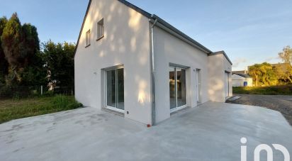 Pavilion 6 rooms of 103 m² in Folligny (50320)