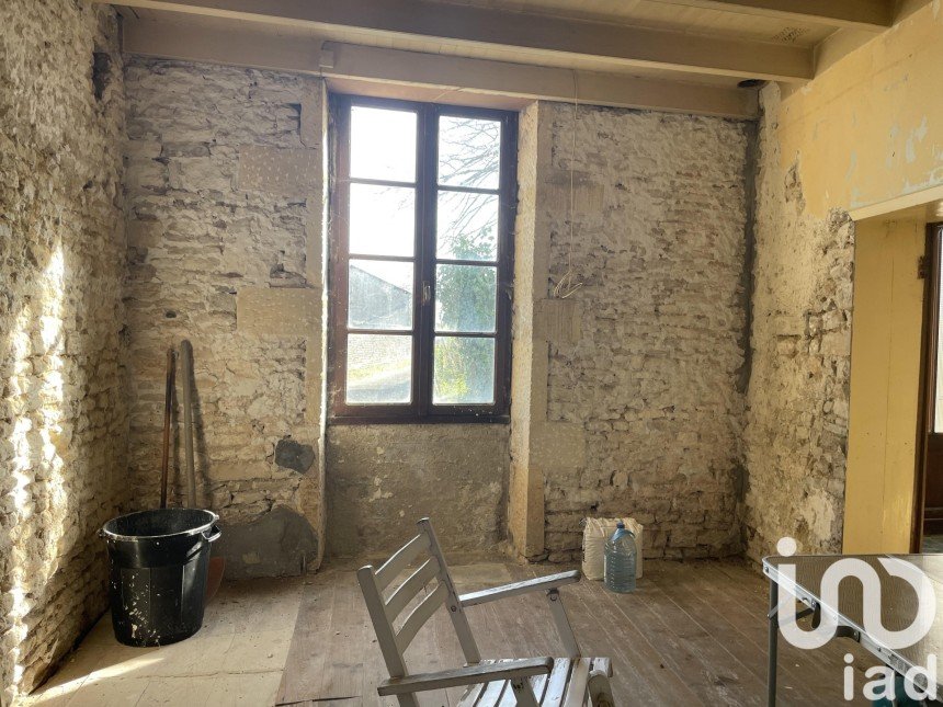 Village house 3 rooms of 61 m² in Beauvais-sur-Matha (17490)