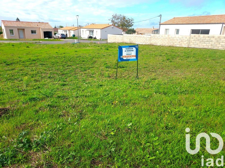 Terrain de 542 m² à Ruelle-sur-Touvre (16600)