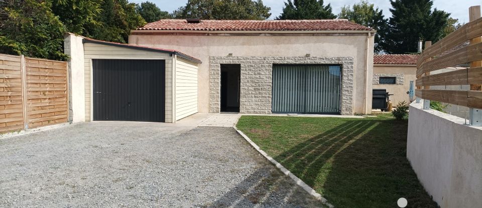 Maison 5 pièces de 124 m² à Corme-Royal (17600)