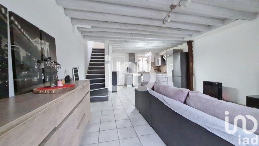 Town house 4 rooms of 80 m² in Pommeuse (77515)