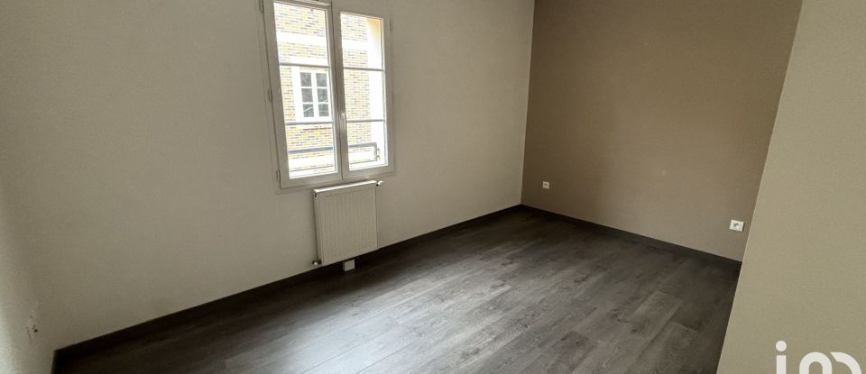 Apartment 3 rooms of 55 m² in Saint-Paul (60650)