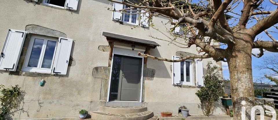 Maison de campagne 5 pièces de 124 m² à Le Fel (12140)