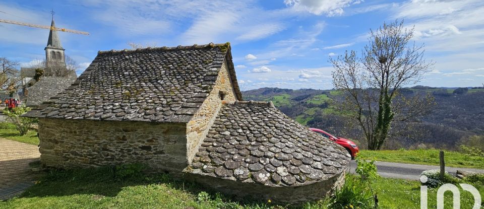 Maison de campagne 5 pièces de 124 m² à Le Fel (12140)