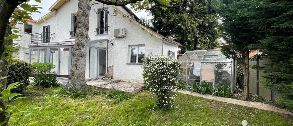 Maison traditionnelle 5 pièces de 70 m² à Savigny-sur-Orge (91600)