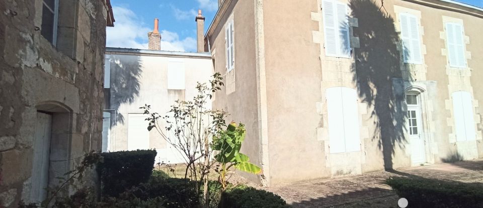 Maison de ville 7 pièces de 169 m² à Luçon (85400)