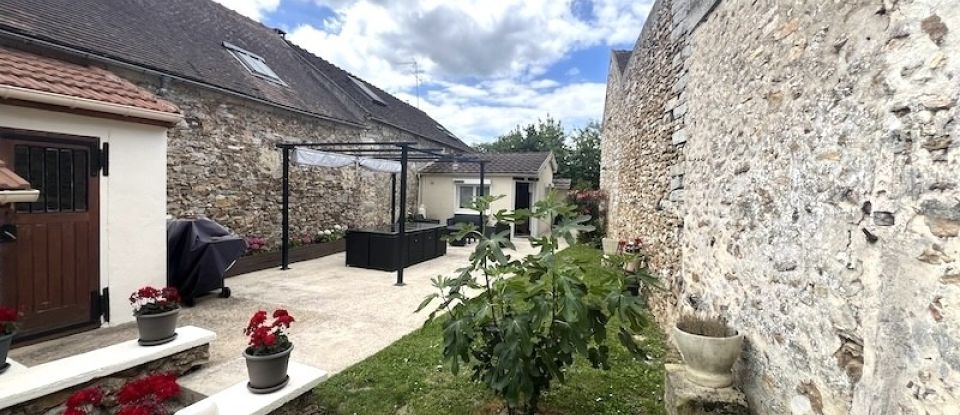 Traditional house 5 rooms of 93 m² in Le Châtelet-en-Brie (77820)