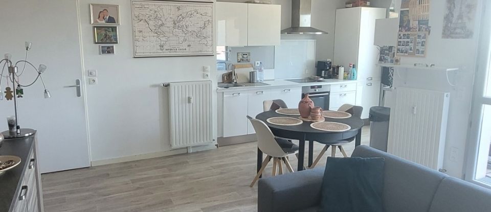 Apartment 3 rooms of 63 m² in Reims (51100)