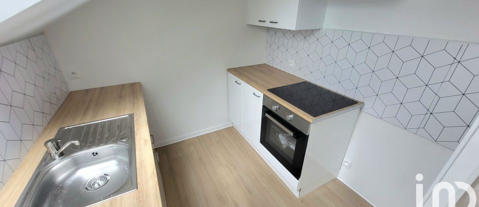 Appartement 3 pièces de 47 m² à Charleville-Mézières (08000)