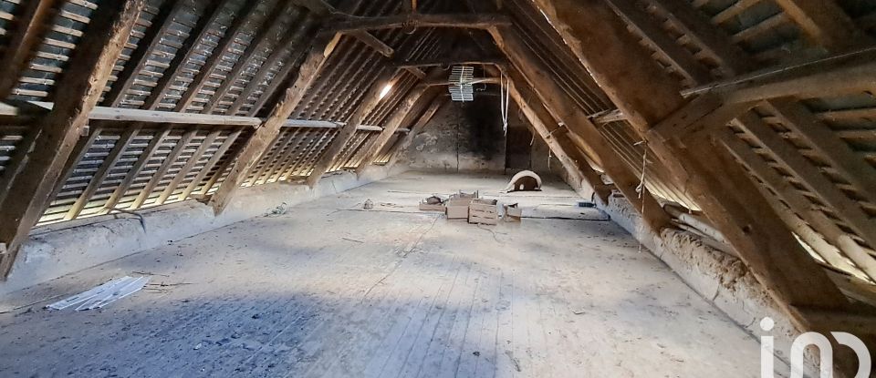 Ferme 7 pièces de 197 m² à La Haye (50250)