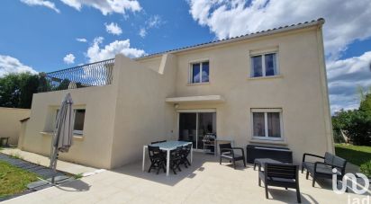 Maison 7 pièces de 176 m² à Caissargues (30132)