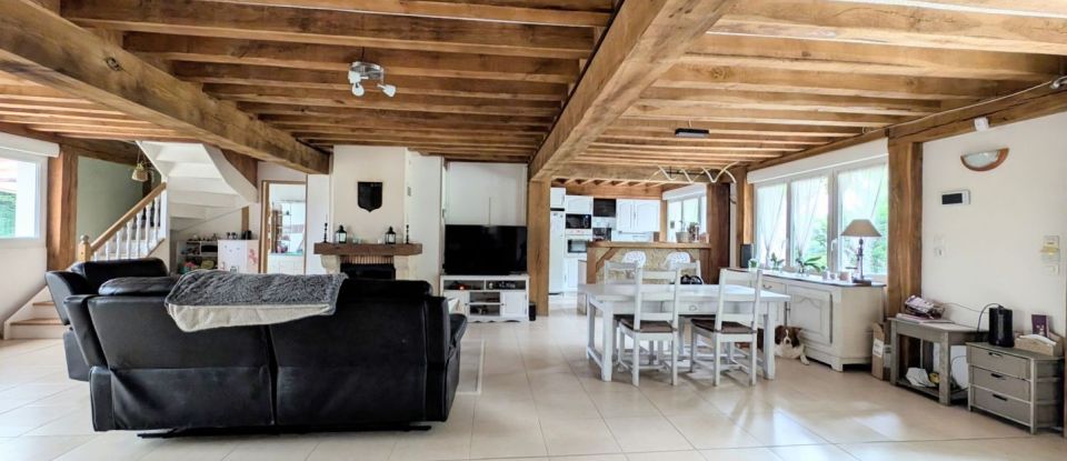 Maison 8 pièces de 178 m² à Saint-Hilaire-les-Andrésis (45320)