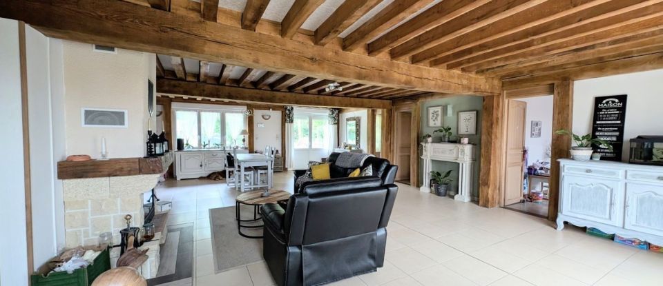 Maison 8 pièces de 178 m² à Saint-Hilaire-les-Andrésis (45320)