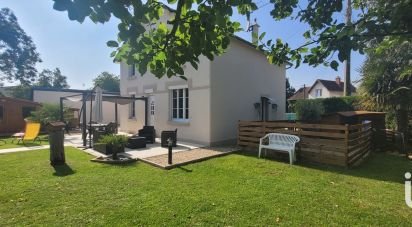 Maison traditionnelle 8 pièces de 160 m² à Évreux (27000)