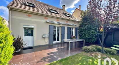 House 6 rooms of 120 m² in La Queue-en-Brie (94510)