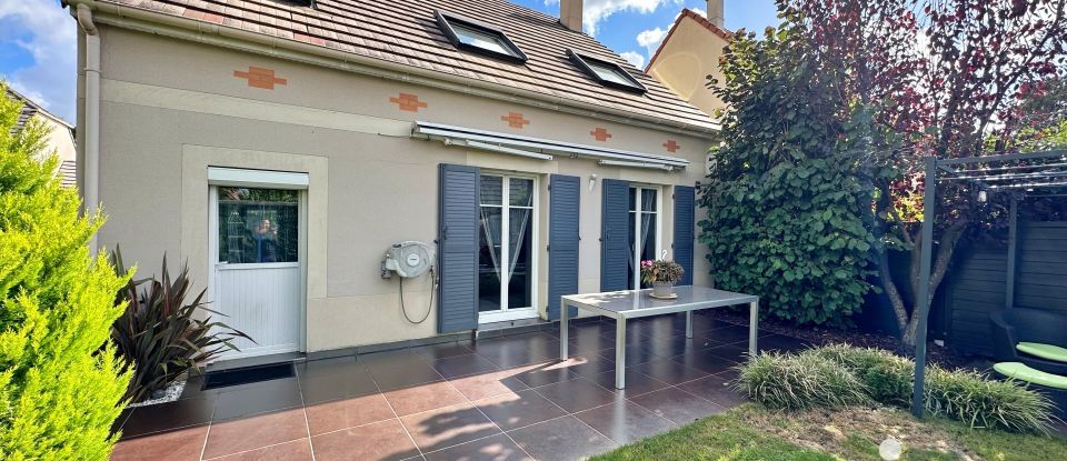 Maison 6 pièces de 118 m² à La Queue-en-Brie (94510)