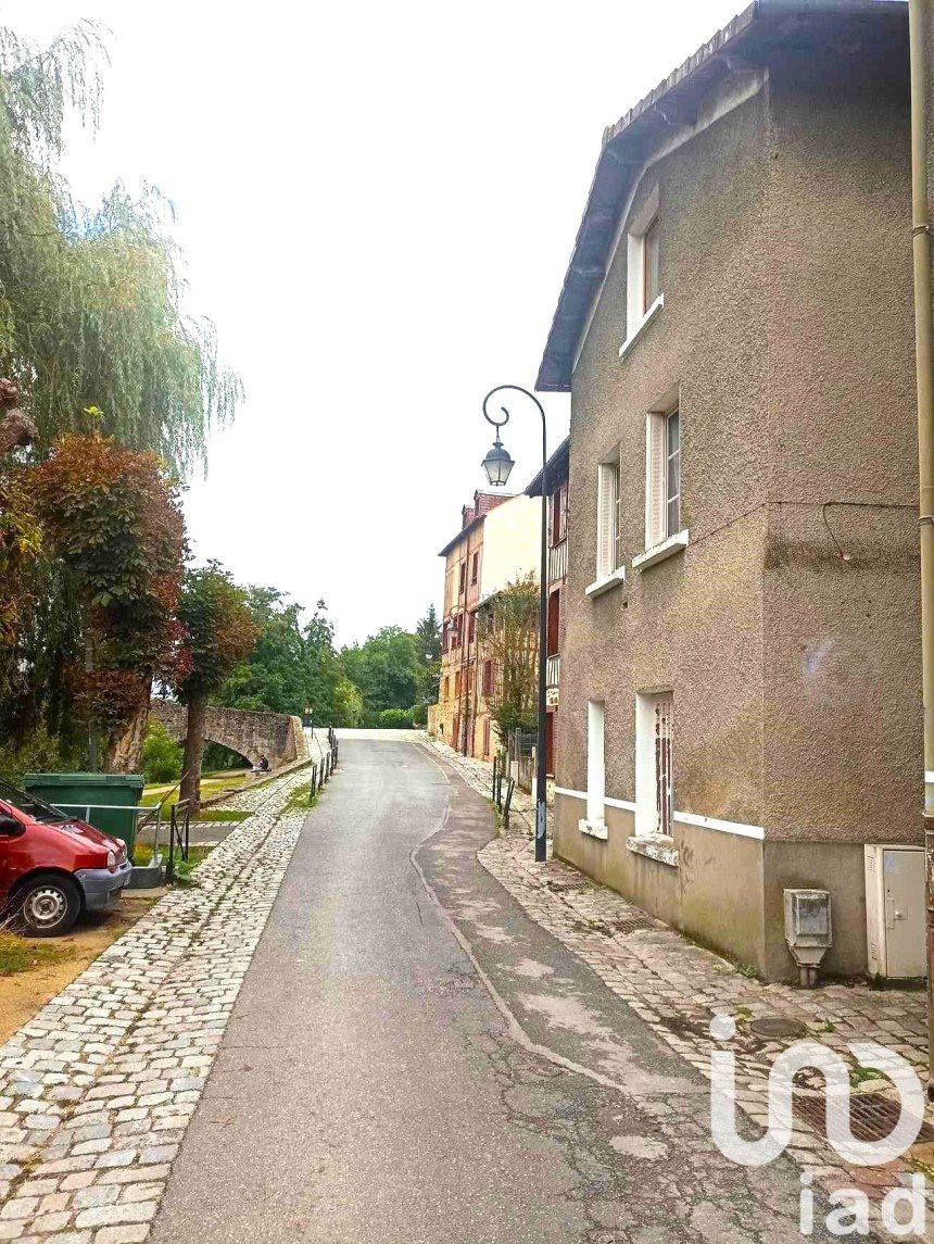 House 6 rooms of 130 m² in Limoges (87000)