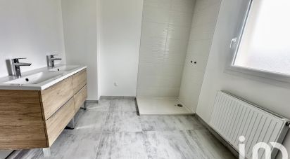 Maison 5 pièces de 114 m² à BRICQUEBEC (50260)