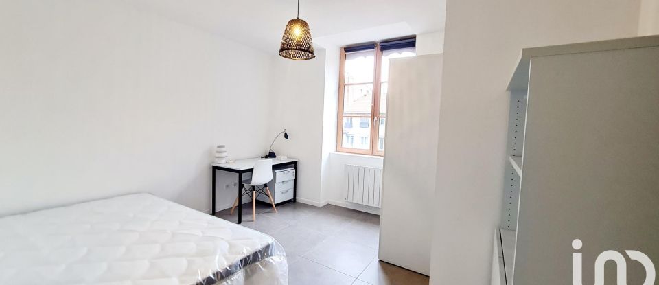 Appartement 5 pièces de 109 m² à Saint-Étienne (42000)