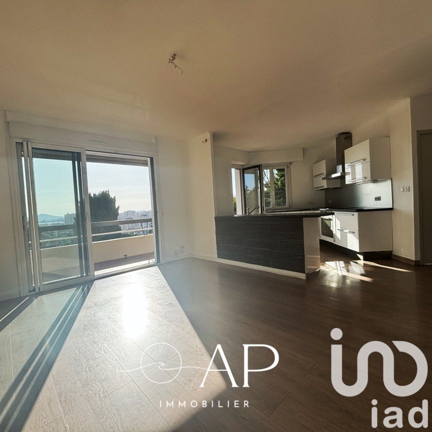 Appartement 3 pièces de 66 m² à Toulon (83000)