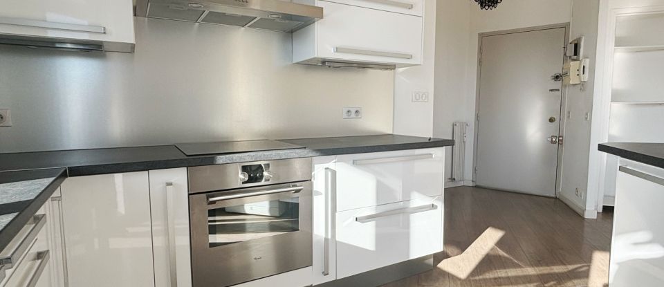 Appartement 3 pièces de 66 m² à Toulon (83000)