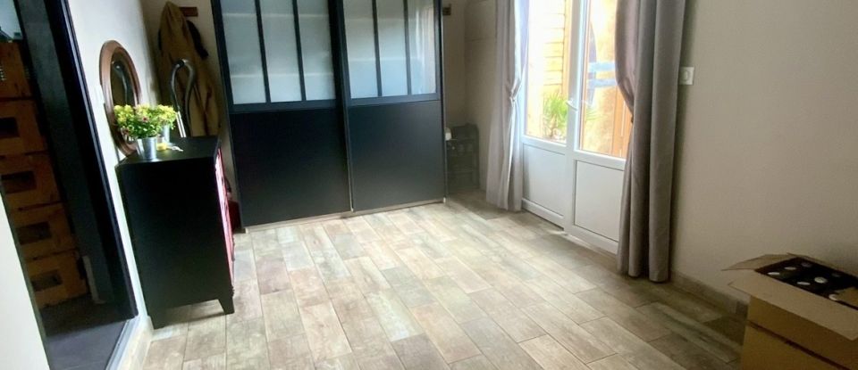 Châlet 5 pièces de 101 m² à Prouilly (51140)