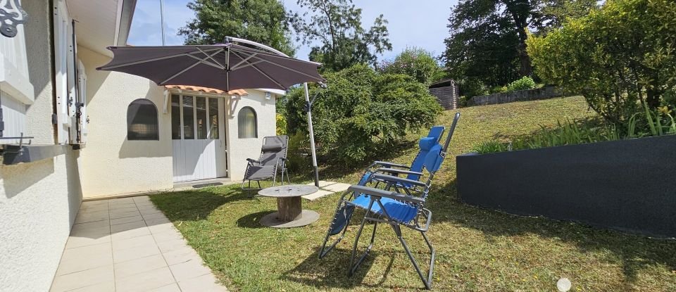 Pavillon 4 pièces de 98 m² à Pompignac (33370)