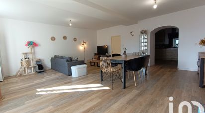 Maison 4 pièces de 109 m² à Juvigné (53380)