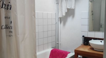 Apartment 2 rooms of 38 m² in Angers (49100)