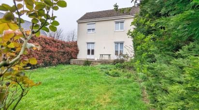 Maison 4 pièces de 95 m² à Camphin-en-Carembault (59133)