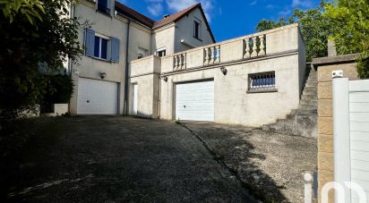 Maison 7 pièces de 140 m² à Juziers (78820)