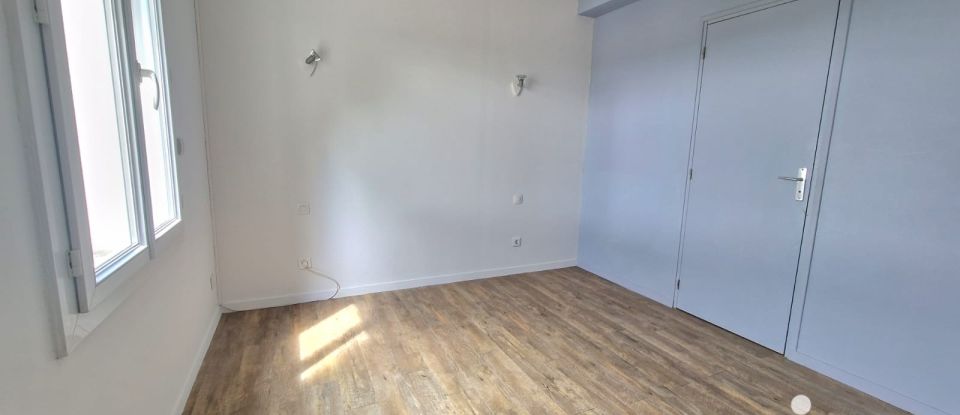 Maison 7 pièces de 140 m² à Juziers (78820)