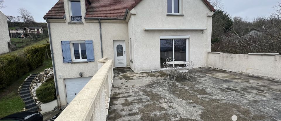 Maison 7 pièces de 140 m² à Juziers (78820)