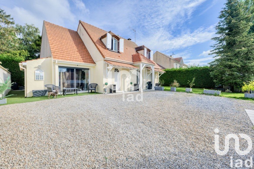 Maison 6 pièces de 150 m² à Claye-Souilly (77410)