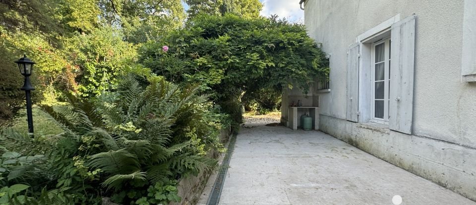 Maison 7 pièces de 255 m² à Soisy-sur-Seine (91450)